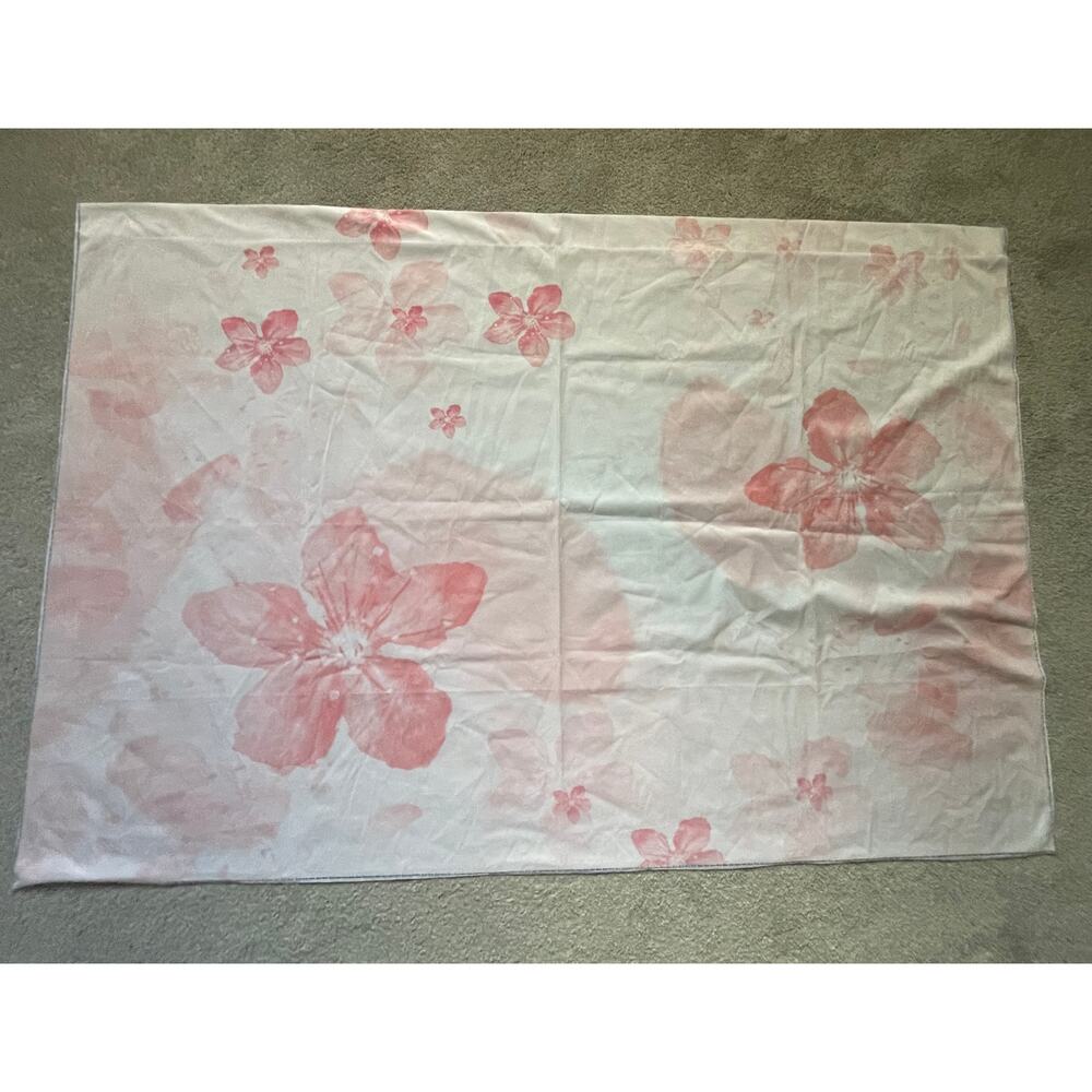 Kate pink and white floral photography backdrop - horizontal - 5 x 3 - newborn